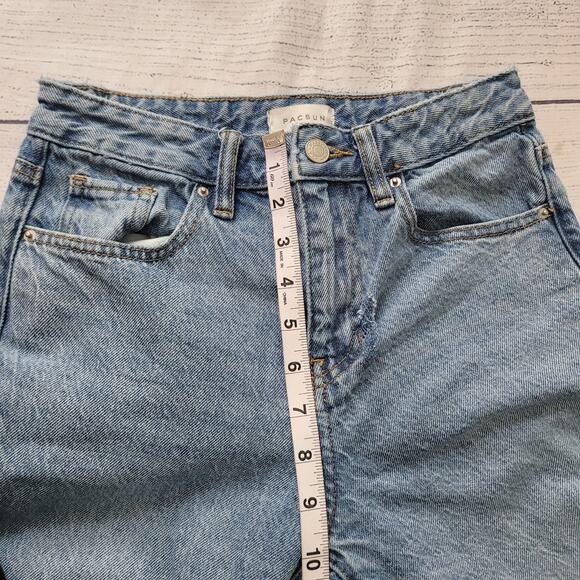 Pacsun Size 24 Jessie High Rise Baggy Light Wash Blue Jeans - Picture 3 of 9